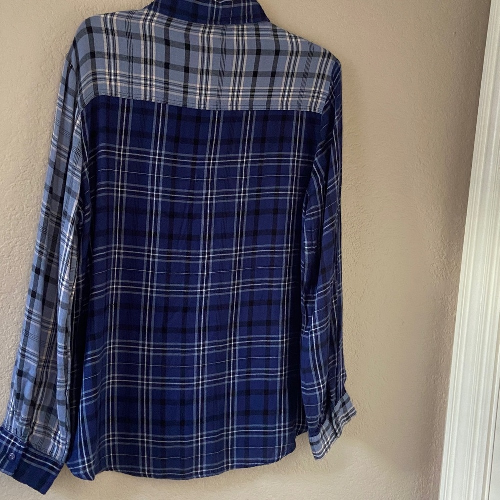 Women's Life Style Mixed Blue Plaid Button-Down Shirt, size XL - Picture 5 of 13